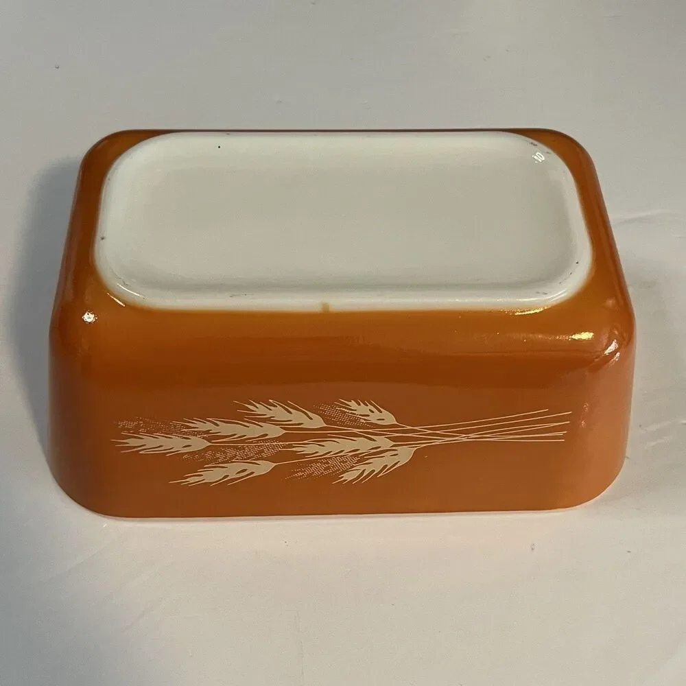 Vtg PYREX Autumn Harvest Wheat Refrigerator Dish 502 With Lid Made In USA *HTF